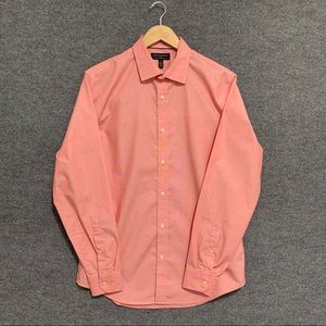 BANANA REPUBLIC Men Shirt NON-IRON Sz Medium 15-15.5 33-34 TAILORED SLIM FIT